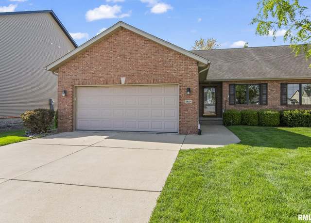 Property at 3804 Sugar Loaf Dr, Springfield, IL 62711, 3 beds, 2 baths