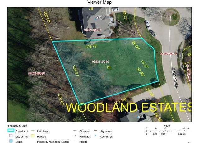 Property at 1343 Woodland Trl, Macomb, IL 61455