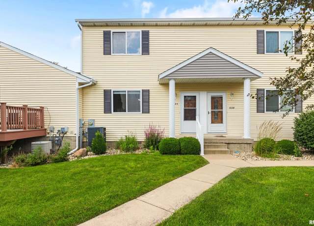 Property at 2024 S 2nd Ave, Morton, IL 61550, 2 beds, 1.5 baths