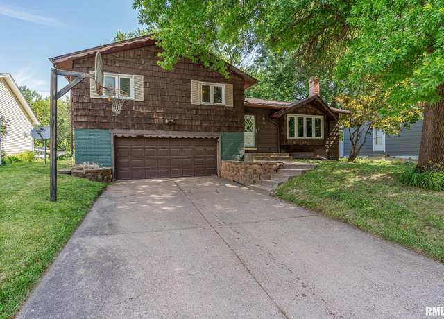 Property at 1602 W George Washington Blvd, Davenport, IA 52804, 3 beds, 2 baths