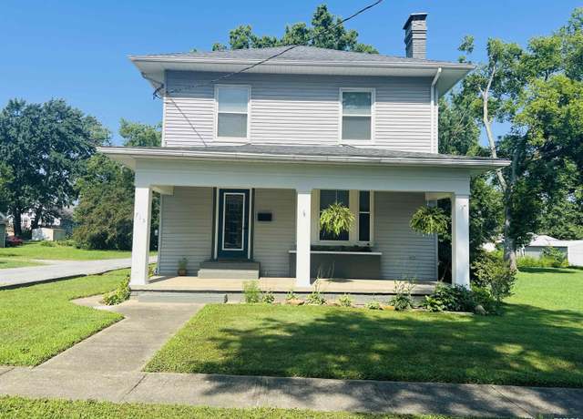 Property at 715 S Mckinley St, Harrisburg, IL 62946, 3 beds, 2.5 baths