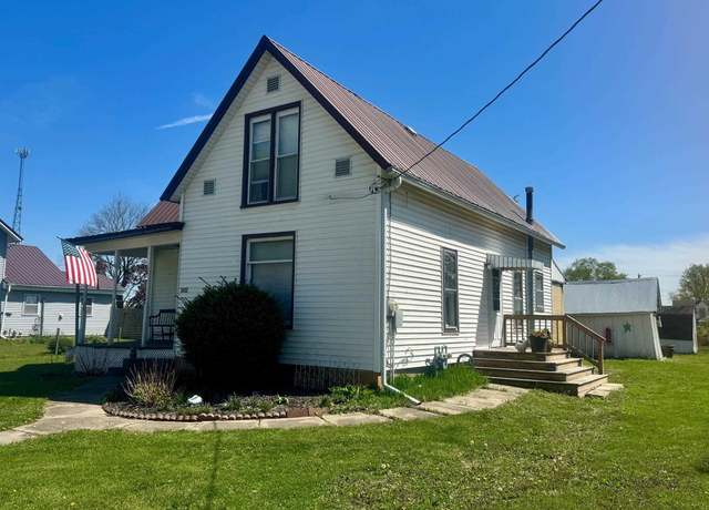 Property at 502 E Main St, Plymouth, IL 62367, 3 beds, 1 bath