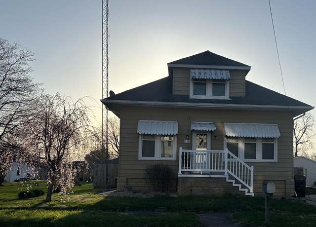 Property at 510 S Santa FE Ave, Princeville, IL 61559, 4 beds, 2 baths