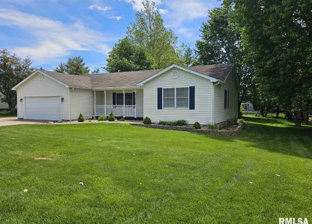Property at 3111 Apricot Ave, Mt Vernon, IL 62864, 3 beds, 2 baths
