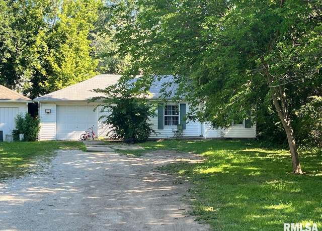 Property at 1029 E Corrington Ave, Peoria, IL 61603, 1 bed, 1 bath