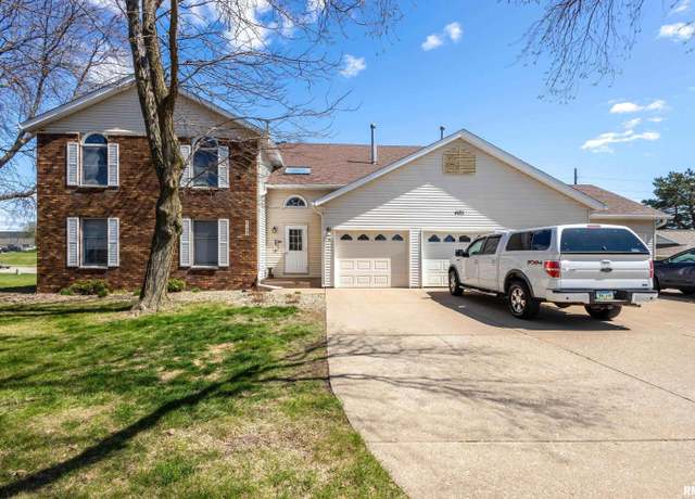 Property at 4185 Mallard Ct #103, Bettendorf, IA 52722, 2 beds, 1.5 baths