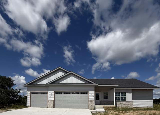 Property at 7091 Spring Creek Dr, Bettendorf, IA 52722, 3 beds, 2.5 baths