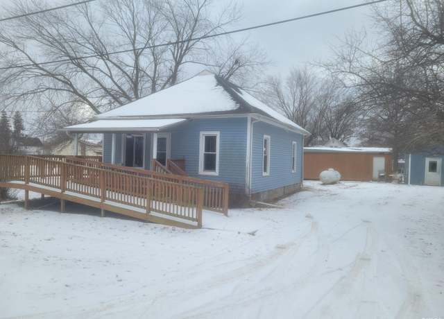 Property at 311 W Main St, London Mills, IL 61544, 2 beds, 1 bath