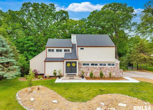 Property at 11007 N Buckskin Ct, Peoria, IL 61615, 4 beds, 2 baths