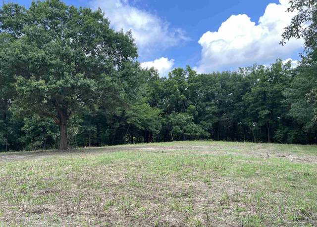 Property at 15 N 550th Ave, Clayton, IL 62375