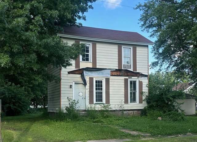 Property at 55 Madison St, Galesburg, IL 61401, 1 bed