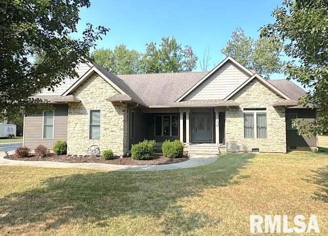 Property at 11261 Samuel Rd, Carterville, IL 62918, 4 beds, 3 baths