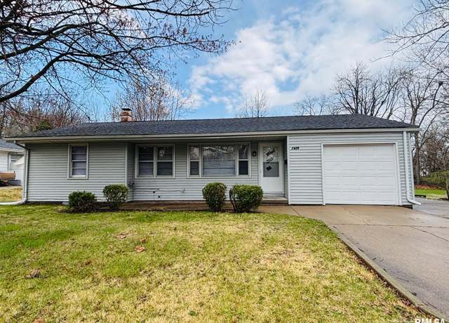 Property at 2619 W Scenic Dr, Peoria, IL 61615, 3 beds, 1 bath