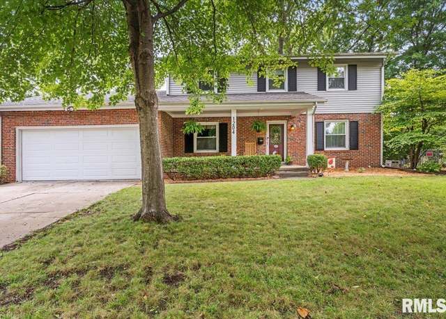 Property at 1204 Oakmont Dr, Springfield, IL 62704, 4 beds, 2.5 baths