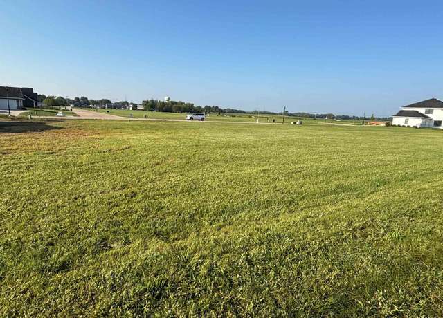 Property at 113 W School View Rd, Geneseo, IL 61254-2602