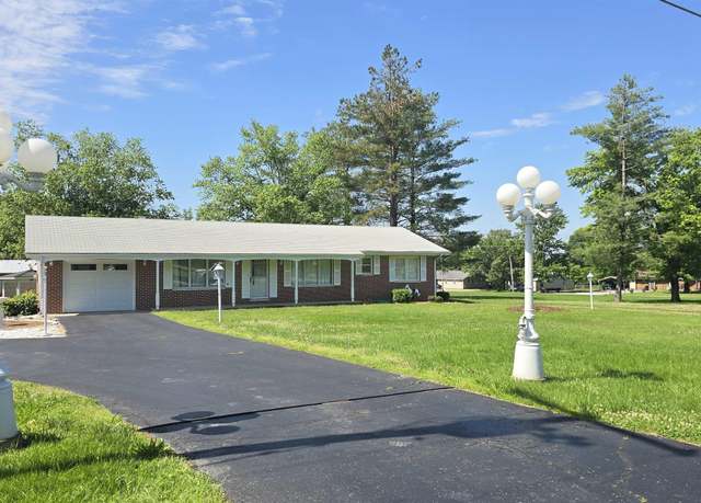 Property at 2110 Raleigh Rd, Eldorado, IL 62930-3411, 3 beds, 2 baths