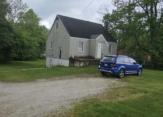 Property at 3304 E Washington St, East Peoria, IL 61611, 2 beds, 1 bath