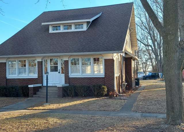 Property at 602 Main St, North Henderson, IL 61466, 3 beds, 2 baths