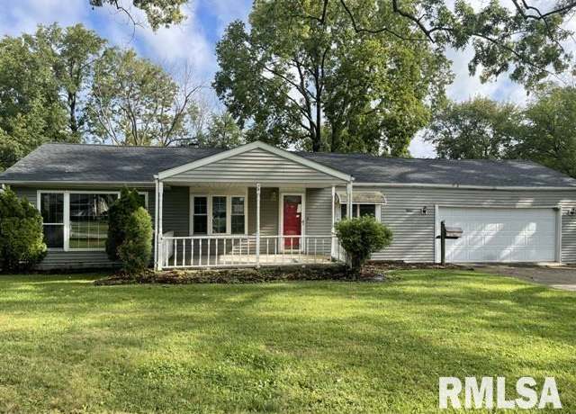 Property at 1836 W Hunt St, Decatur, IL 62726, 4 beds, 2 baths