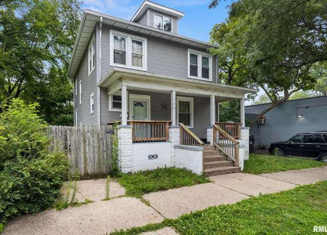 Property at 902 E Arcadia Ave, Peoria, IL 61603, 4 beds, 1 bath
