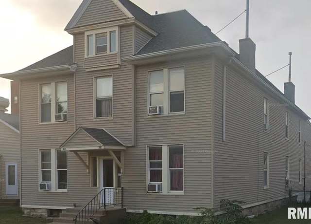 Property at 910 W 3rd St, Davenport, IA 52802, 4 beds, 4 baths