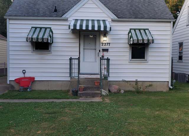 Property at 2277 E Keys St, Springfield, IL 62702, 4 beds, 2 baths
