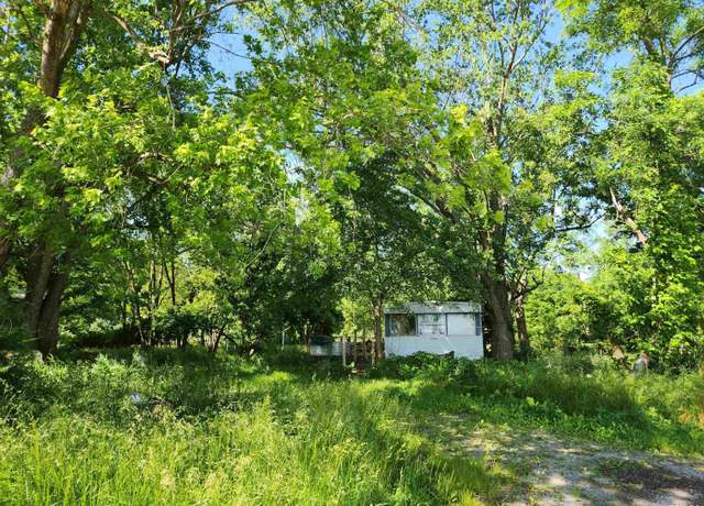 Property at 3332 E Mozart Rd, Woodlawn, IL 62898