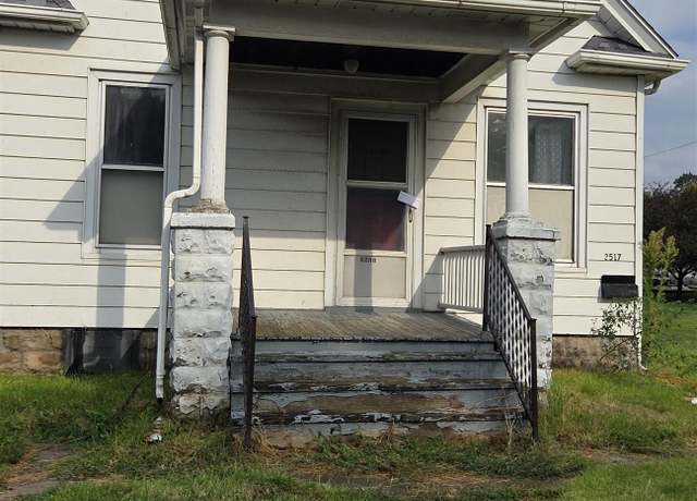 Property at 2517 11th St, Rock Island, IL 61201, 2 beds, 1 bath