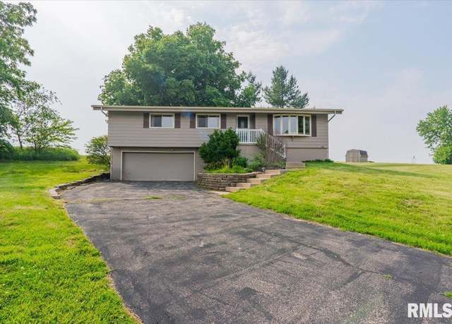 Property at 2313 Bay Colony Dr, Pekin, IL 61554, 3 beds, 2 baths