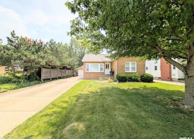 Property at 134 N Maple Ave, Morton, IL 61550, 2 beds, 2 baths
