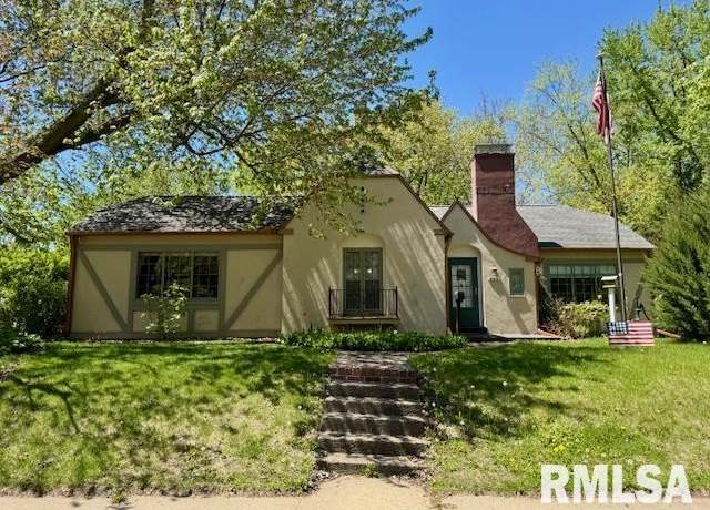 Property at 256 Thorwaldsen Pl, Clinton, IA 52732, 3 beds, 1.5 baths
