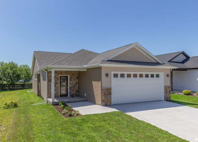 Property at 3117 W 34th St, Davenport, IA 52806, 3 beds, 3 baths