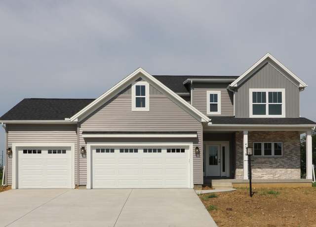 Property at 4016 W Crimson Rd, Dunlap, IL 61525, 4 beds, 2.5 baths