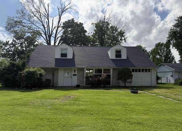 Property at 19 Park Ln, Centralia, IL 62801, 3 beds, 1 bath