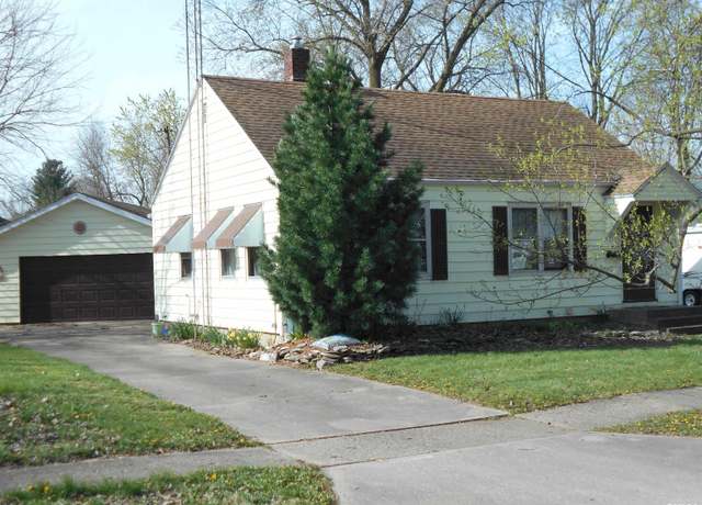 Property at 715 E Piper St, Macomb, IL 61455, 2 beds, 1 bath