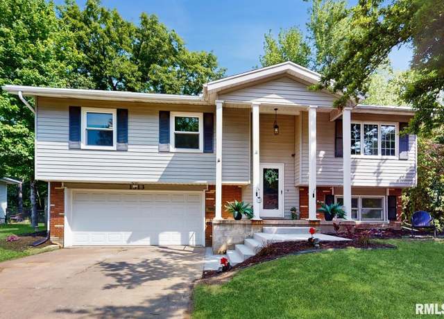 Property at 1513 18th Avenue Court, Silvis, IL 61282, 3 beds, 2 baths