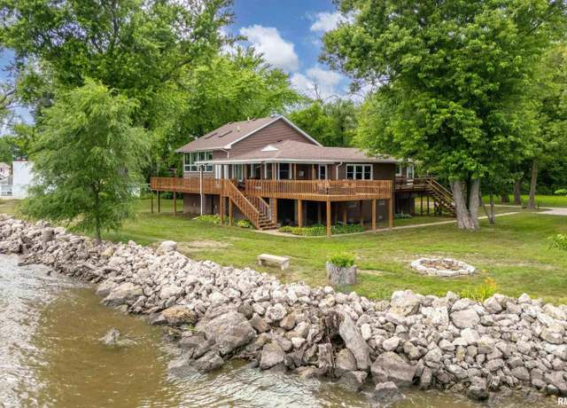 Property at 24653 178th St, Pleasant Valley, IA 52767, 3 beds, 2 baths