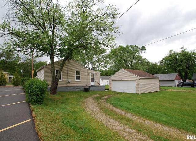 Property at 5817 S Jefferson St, Bartonville, IL 61607, 1 bed, 1 bath