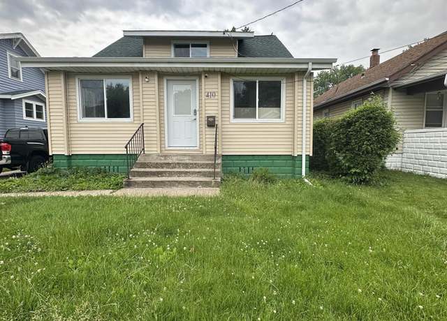 Property at 410 E Virginia Ave, Peoria, IL 61603, 4 beds, 1.5 baths