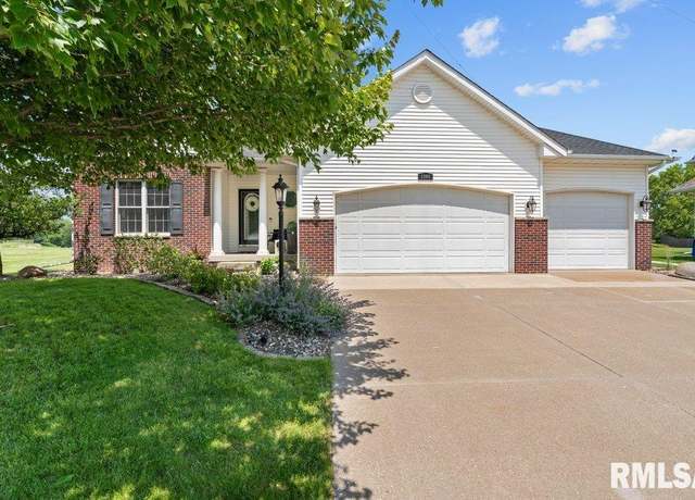 Property at 2086 Ashford Rd, Bettendorf, IA 52722, 4 beds, 3 baths