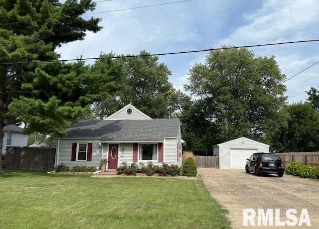 Property at 5116 N Hamilton Rd, Peoria, IL 61614, 3 beds, 1 bath