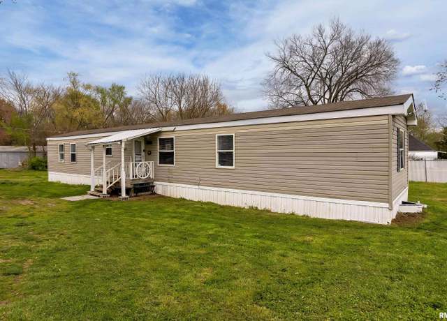 Property at 19452 Freeman Spur Rd, Freeman Spur, IL 62841, 3 beds, 2 baths