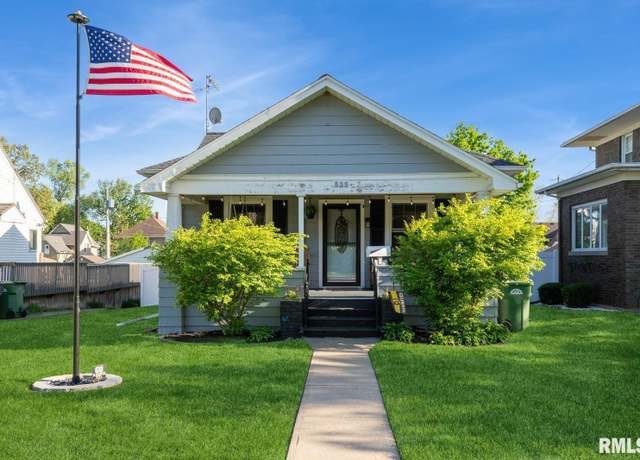 Property at 835 3rd Avenue South, Clinton, IA 52732, 3 beds, 2 baths
