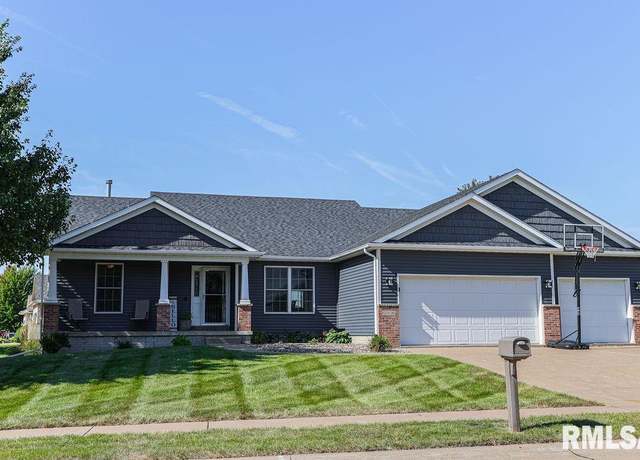 Property at 6006 Lorton Ave, Davenport, IA 52807, 4 beds, 3 baths