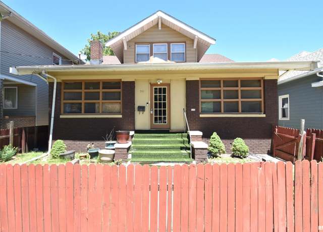 Property at 741 E Nebraska Ave, Peoria, IL 61603, 5 beds, 3 baths