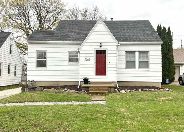 Property at 2040 W Hudson St, Peoria, IL 61604, 3 beds, 1 bath