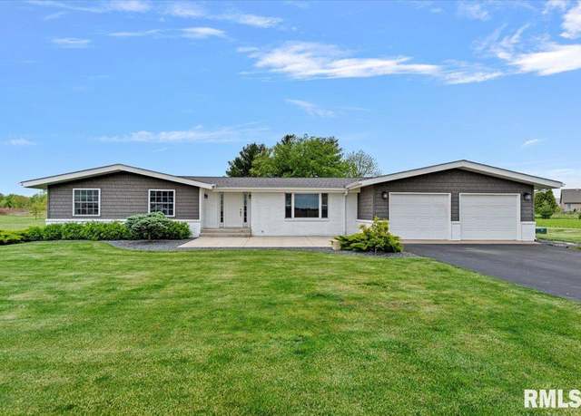 Property at 2493 Lenhart Rd, New Berlin, IL 62670, 3 beds, 1 bath