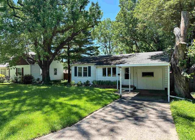Property at 504 S James St, Carbondale, IL 62901, 3 beds, 1 bath