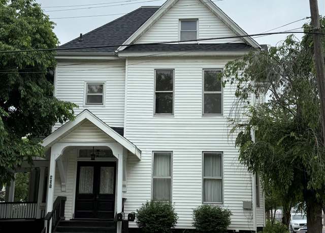 Property at 401 S East St, Jacksonville, IL 62650, 5 beds, 2 baths