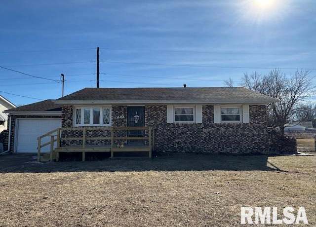 Property at 1433 Brion Pl, Camanche, IA 52730, 3 beds, 1.5 baths